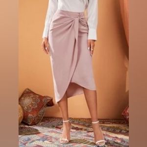 Twist front wrap hem skirt